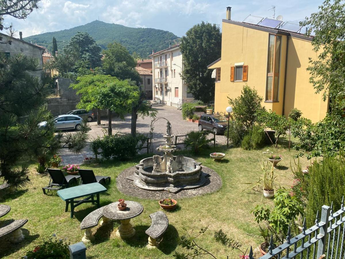 Hotel Magda Novafeltria Экстерьер фото
